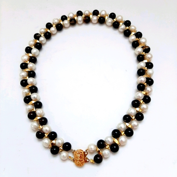 Freshwater Pearl Jewelry Set - Picture 5 of 7